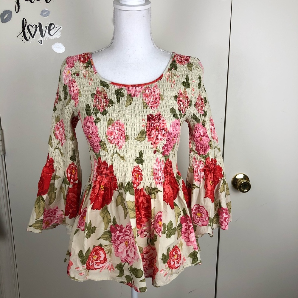 JANE & DELANCEY WOMENS FLORAL SMOCKED BELL SLEEVE PULLOVER BLOUSE TOP SZ S MULTI